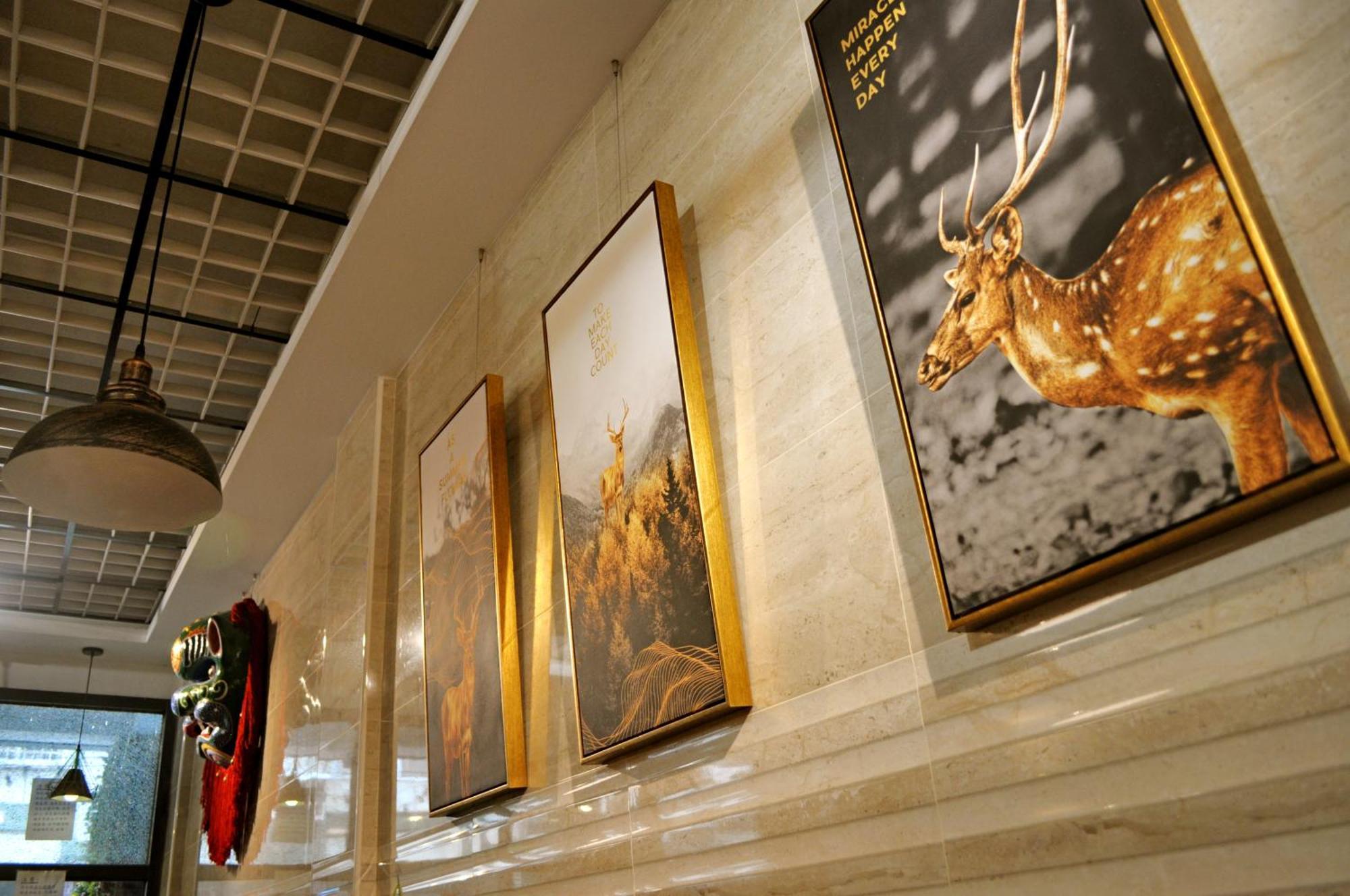 Lu-Kang Traveler Inns Луган Экстерьер фото